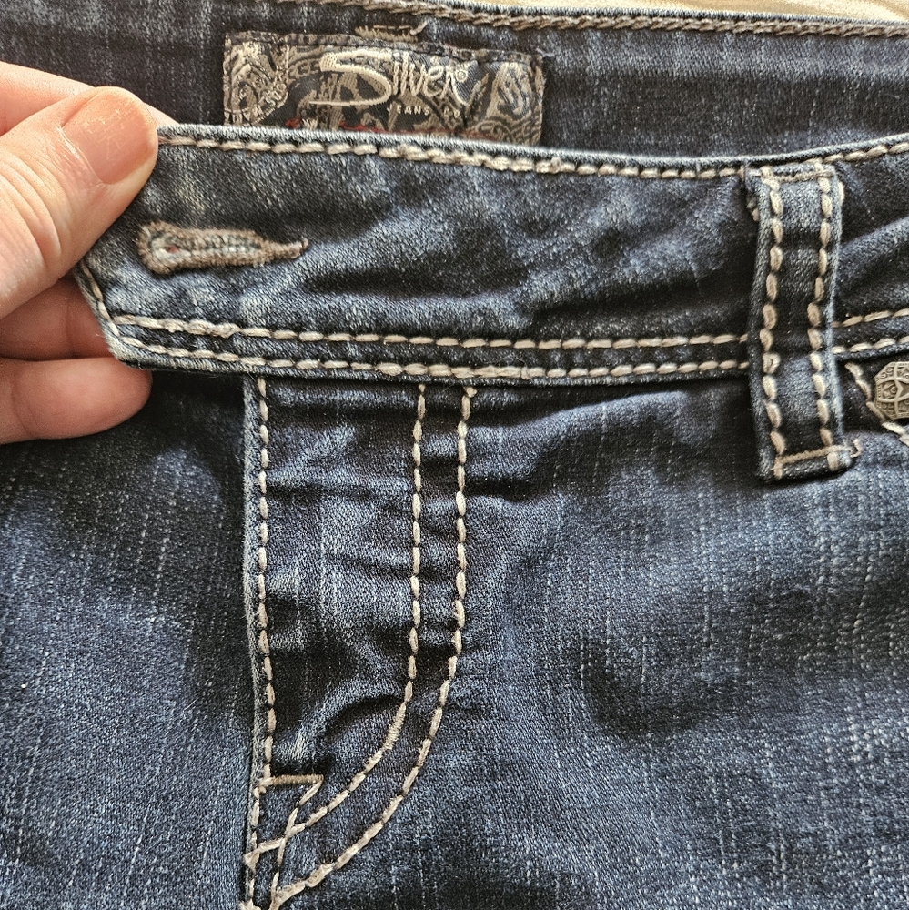 Silver Women's Blue Denim Shorts Size 33 Marti - Picture 8 of 16